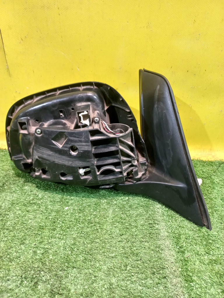 Suzuki SX4 2006 для Зеркало правое электрическое