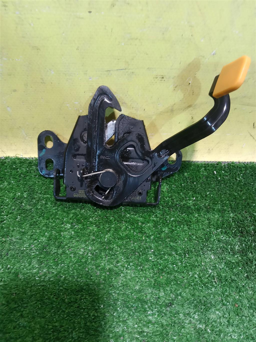 Geely  Coolray SX11 2018 для Замок капота