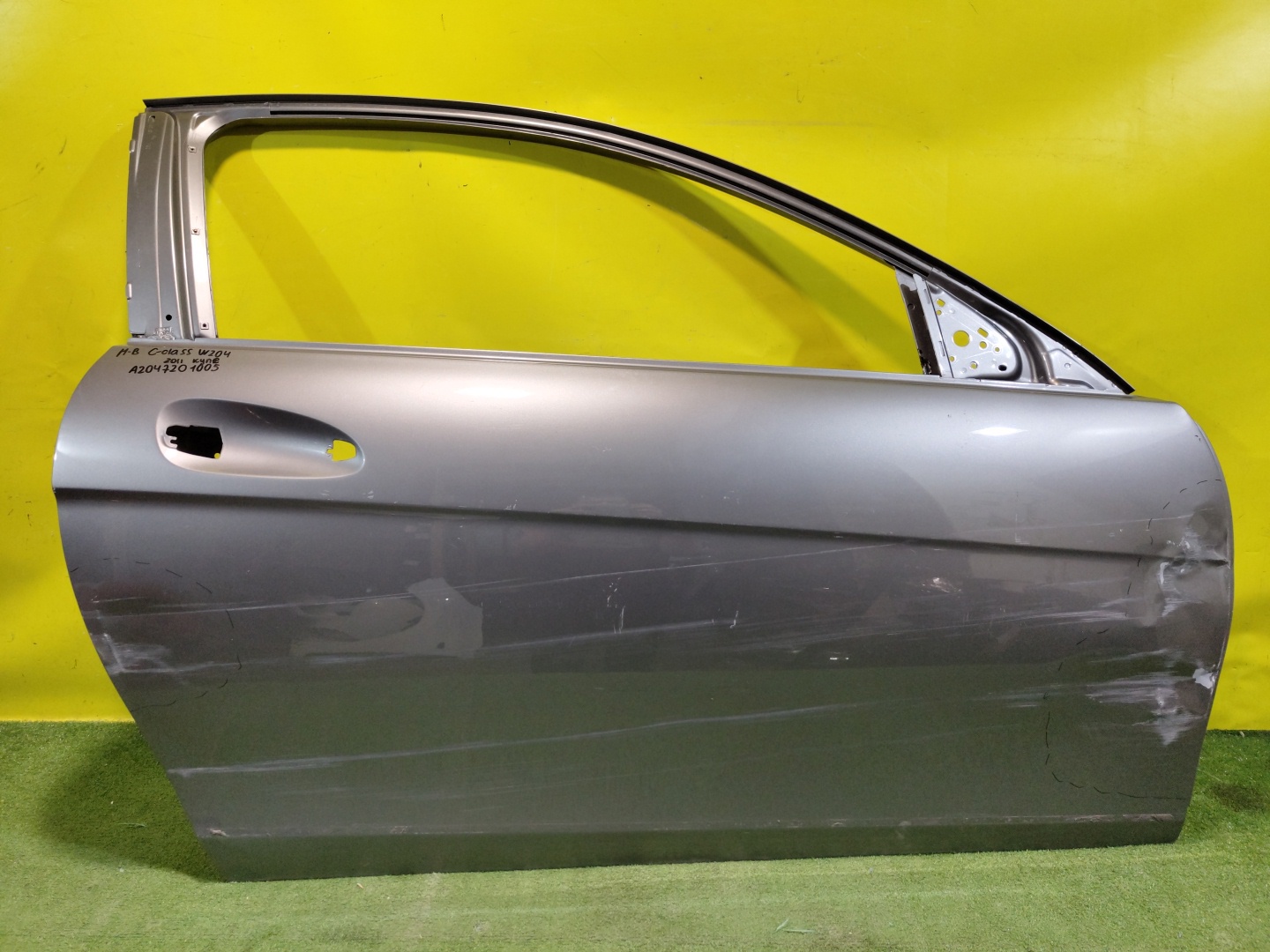 MERСEDES BENZ C-Class (W204) 2011 для Дверь передняя правая