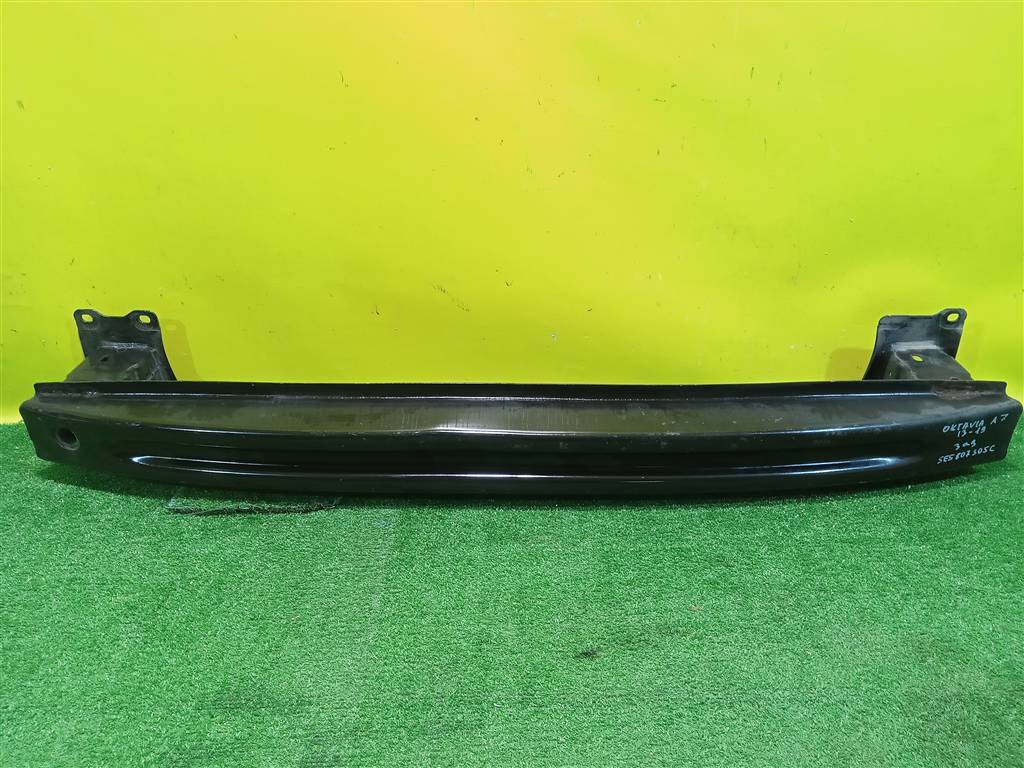 Skoda  Octavia A7 2013 для Усилитель заднего бампера