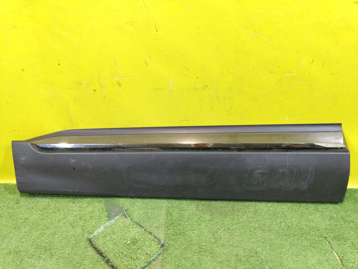 Hyundai Santa Fe (TM) 2018 для Накладка двери передней левой