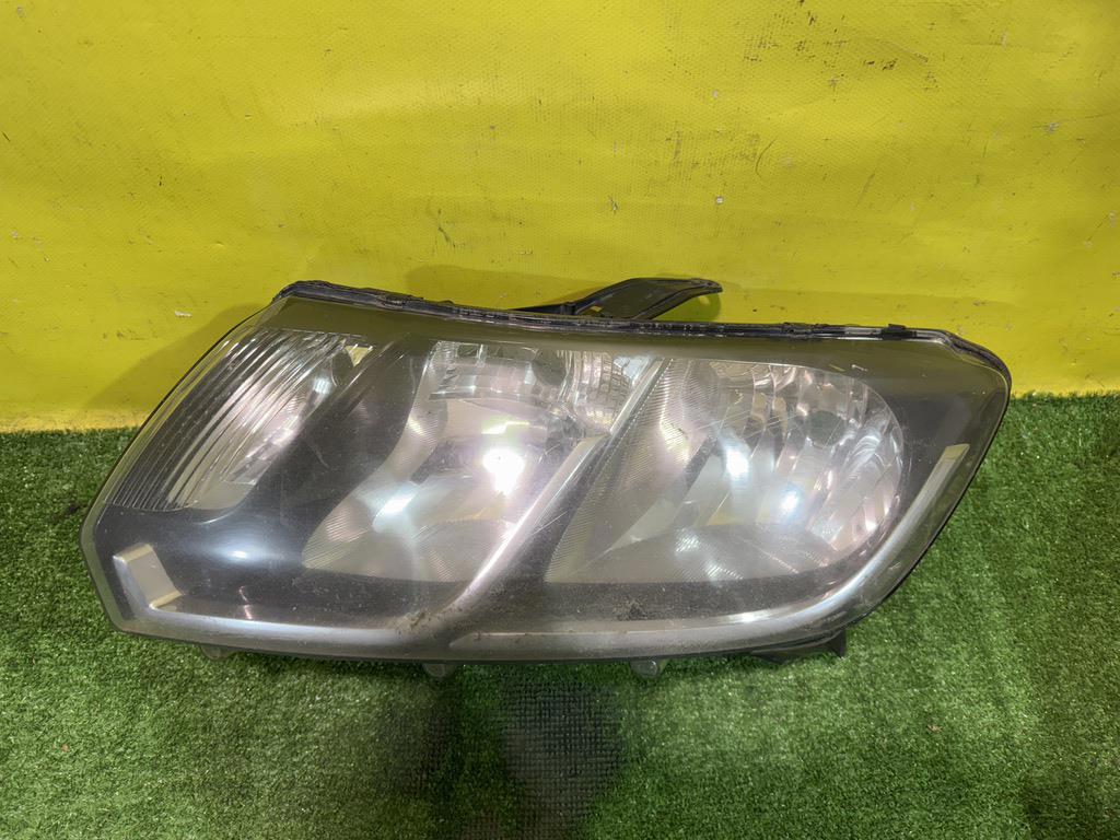 Renault Logan II 2014 для Фара левая