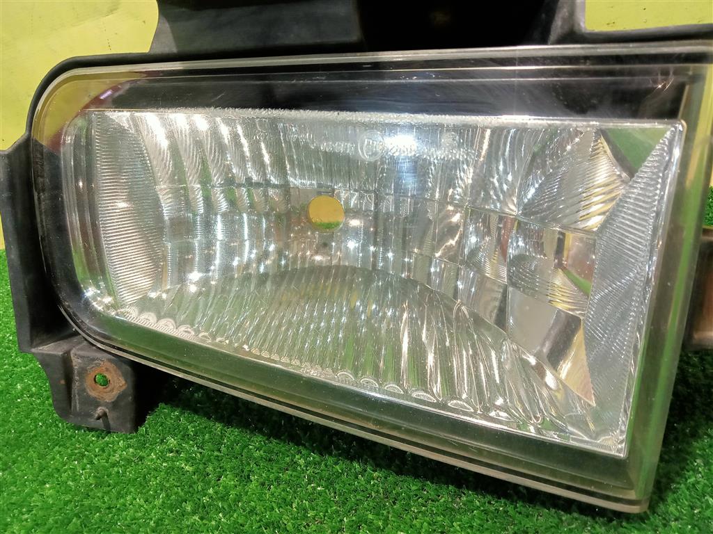 Toyota Land Cruiser (200) 2007 для Фара противотуманная правая