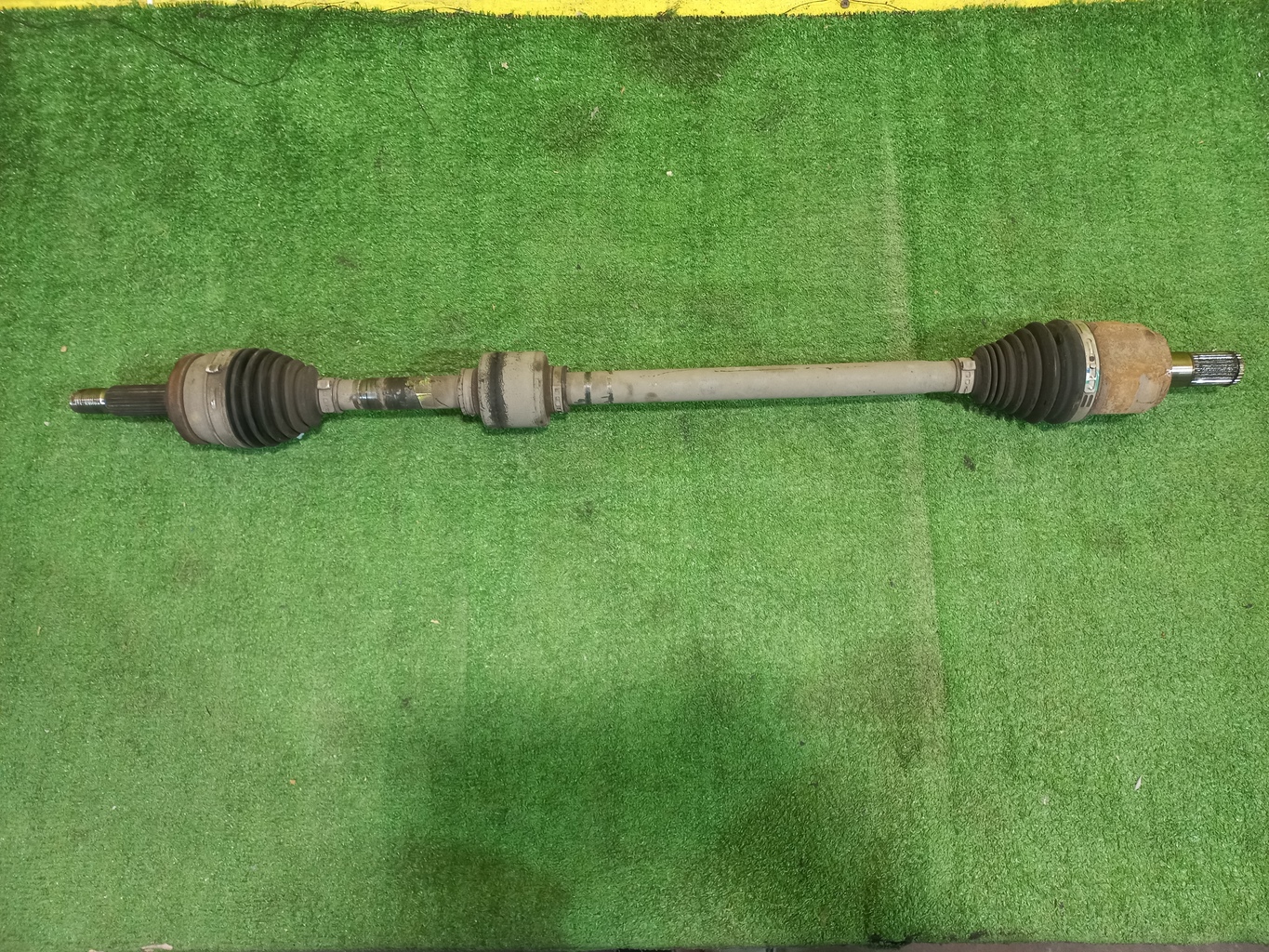 Hyundai Solaris 2017 для Привод передний правый