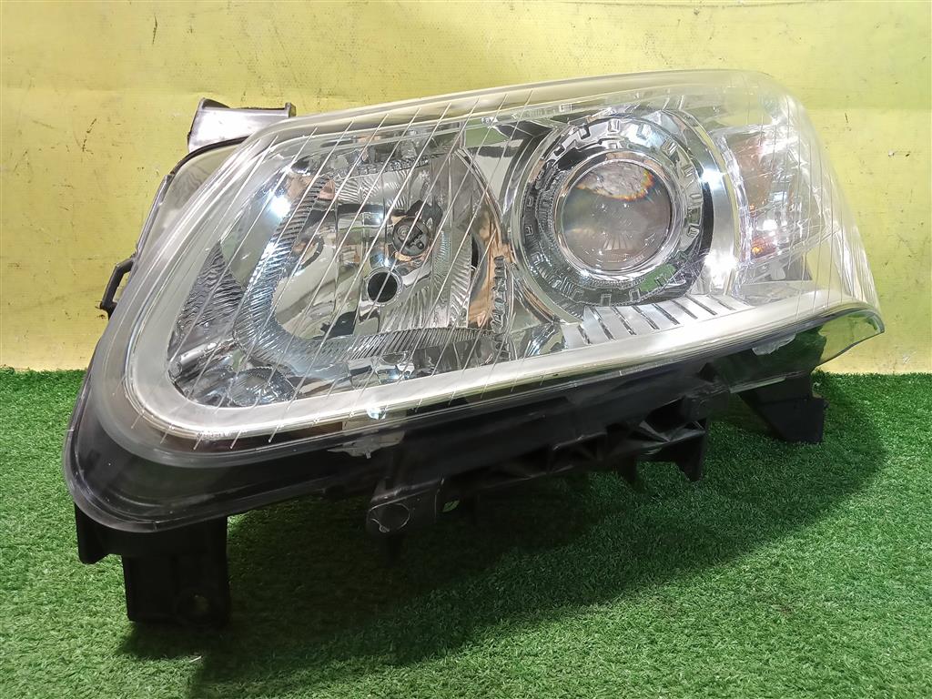 Geely  Emgrand EC7 2010 для Фара левая