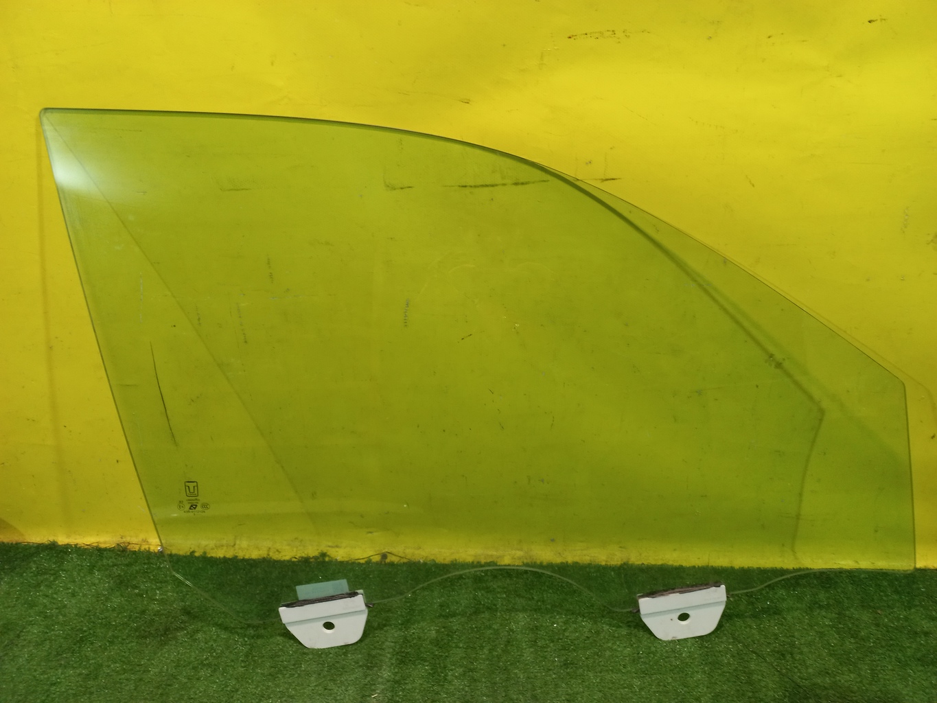 Tank 500 2021 для Стекло двери передней правой