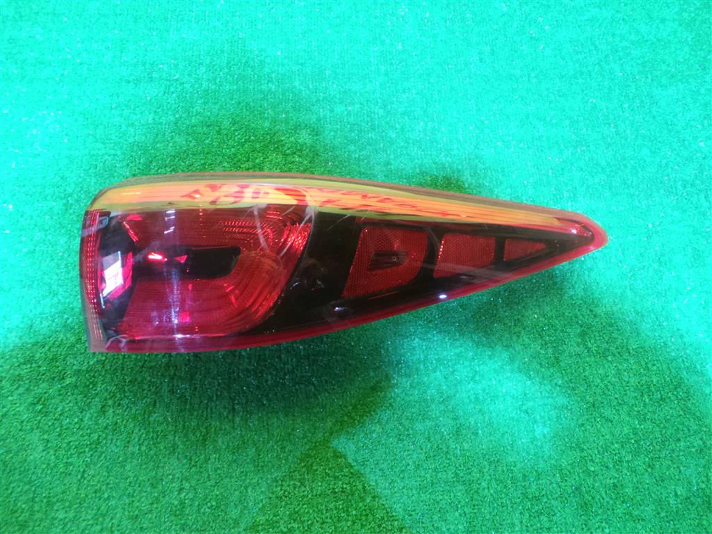 Kia Sportage 4 QL 2016 для Фонарь задний наружный правый