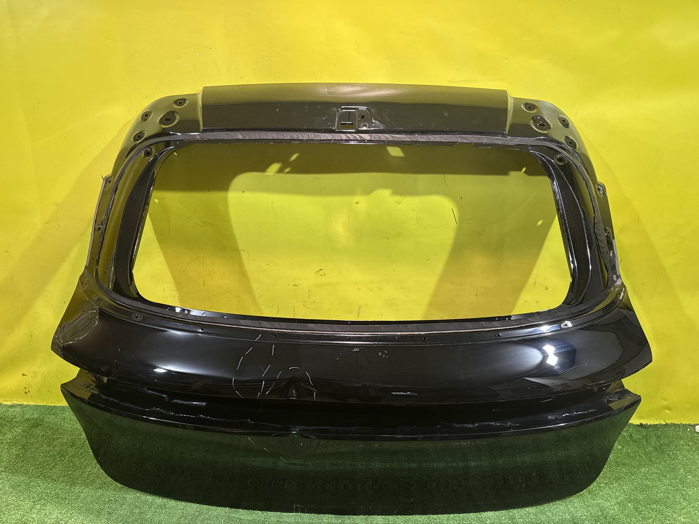 Voyah Free 2022 для Дверь багажника