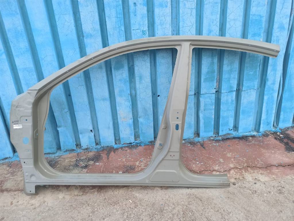 Nissan Almera (G15) 2013 для Боковина кузова левая