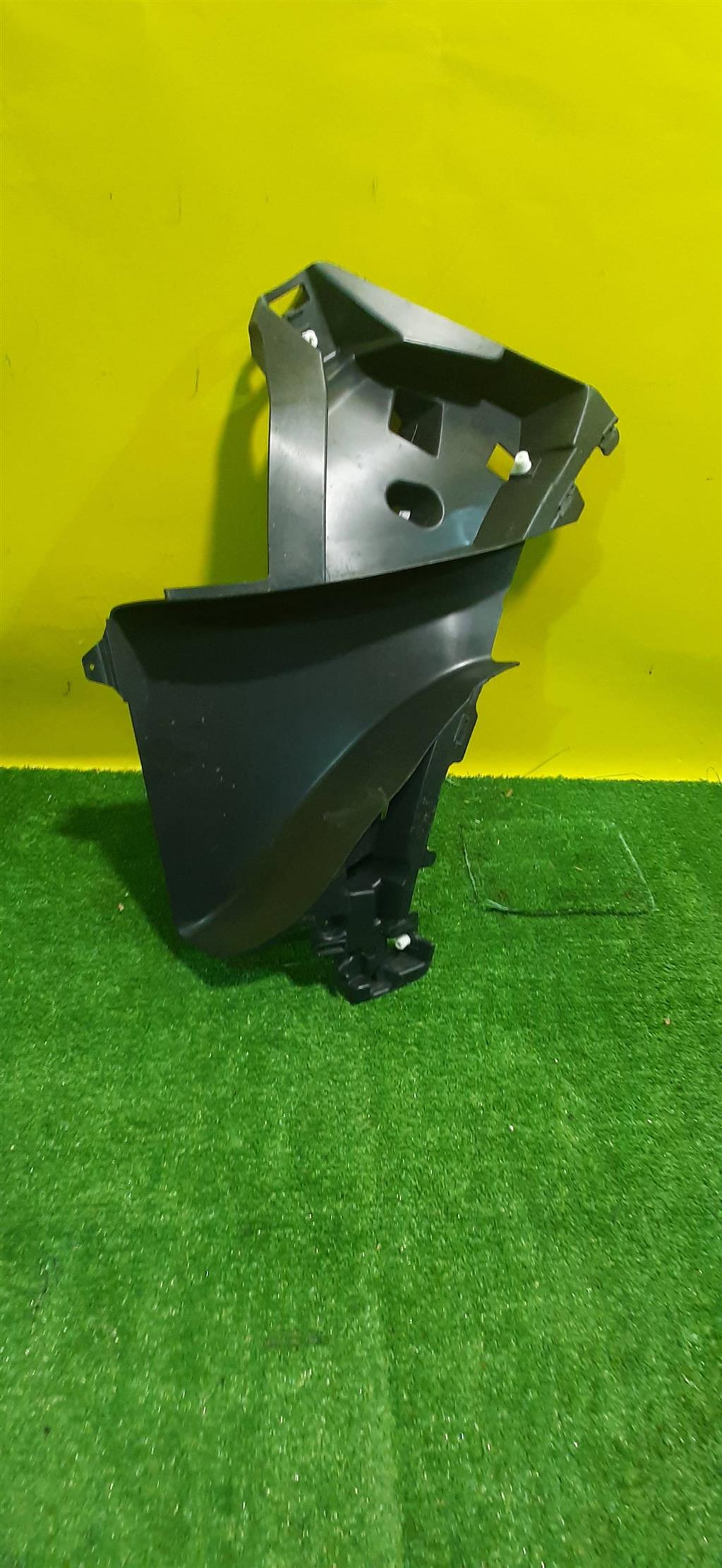 Land Rover Discovery Sport 2014 для Кронштейн переднего бампера левый