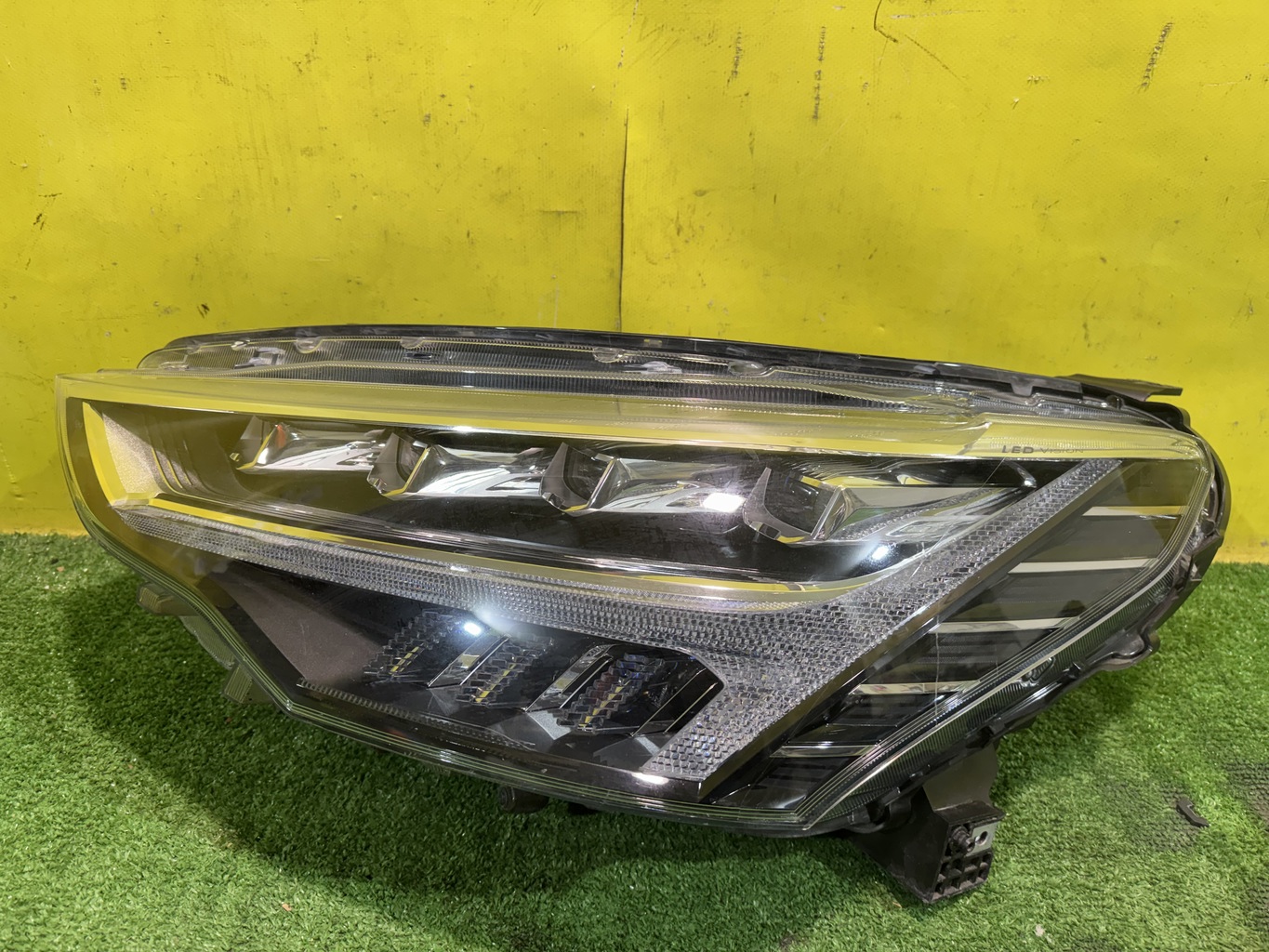 Haval (Хавал) Jolion 2020 для Фара левая LED