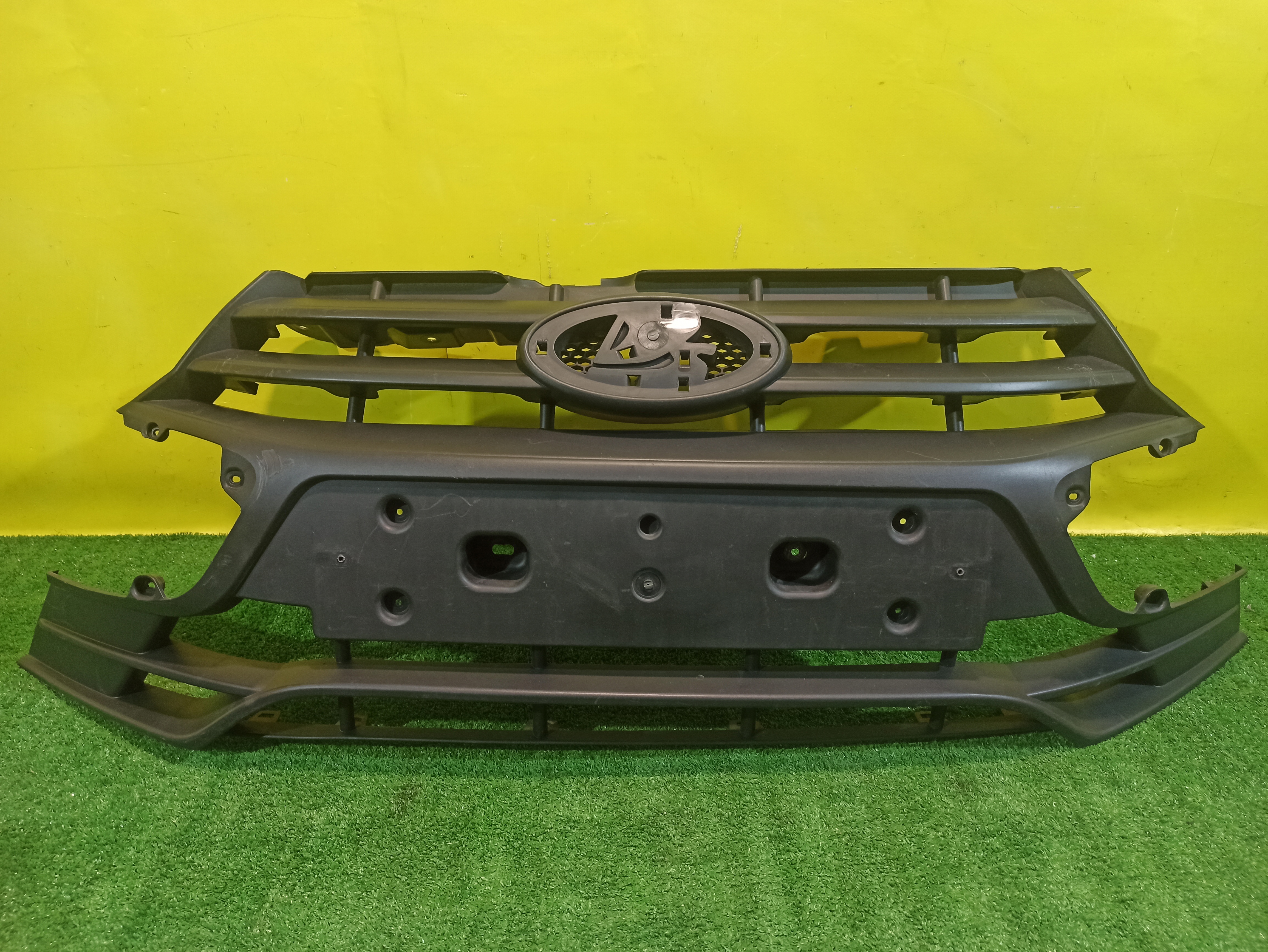 Lada Granta FL 2018- для Решетка радиатора