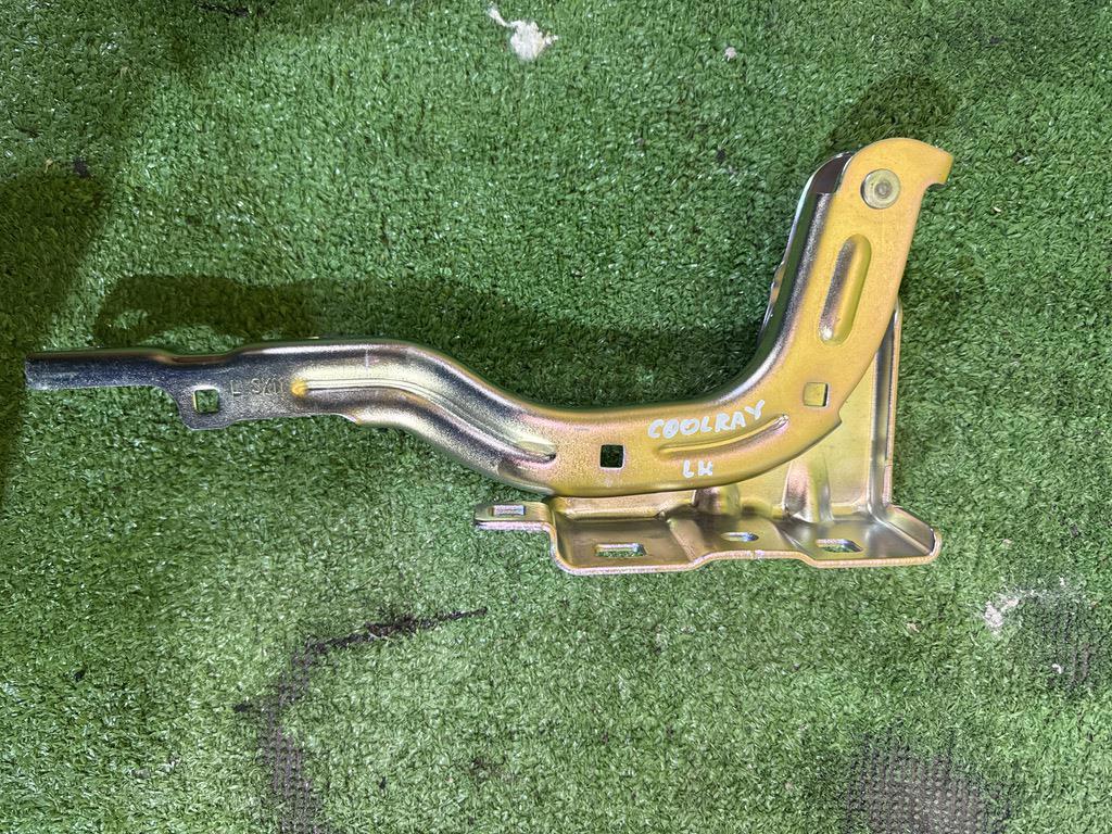 Geely  Coolray SX11 2018 для Петля капота левая