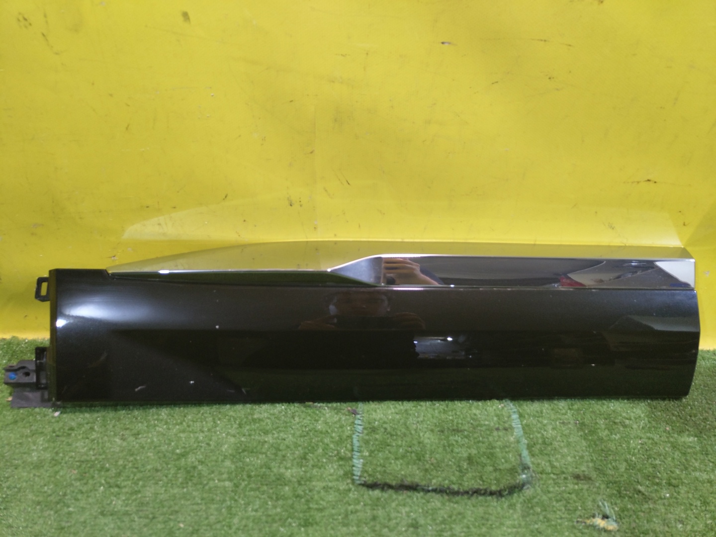 Geely  Monjaro (KX-11) 2022 для Накладка двери задней правой