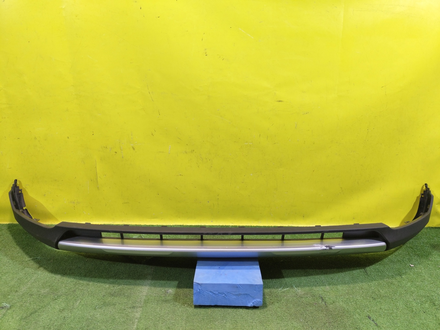 Volvo XC40 2017 для Юбка передняя