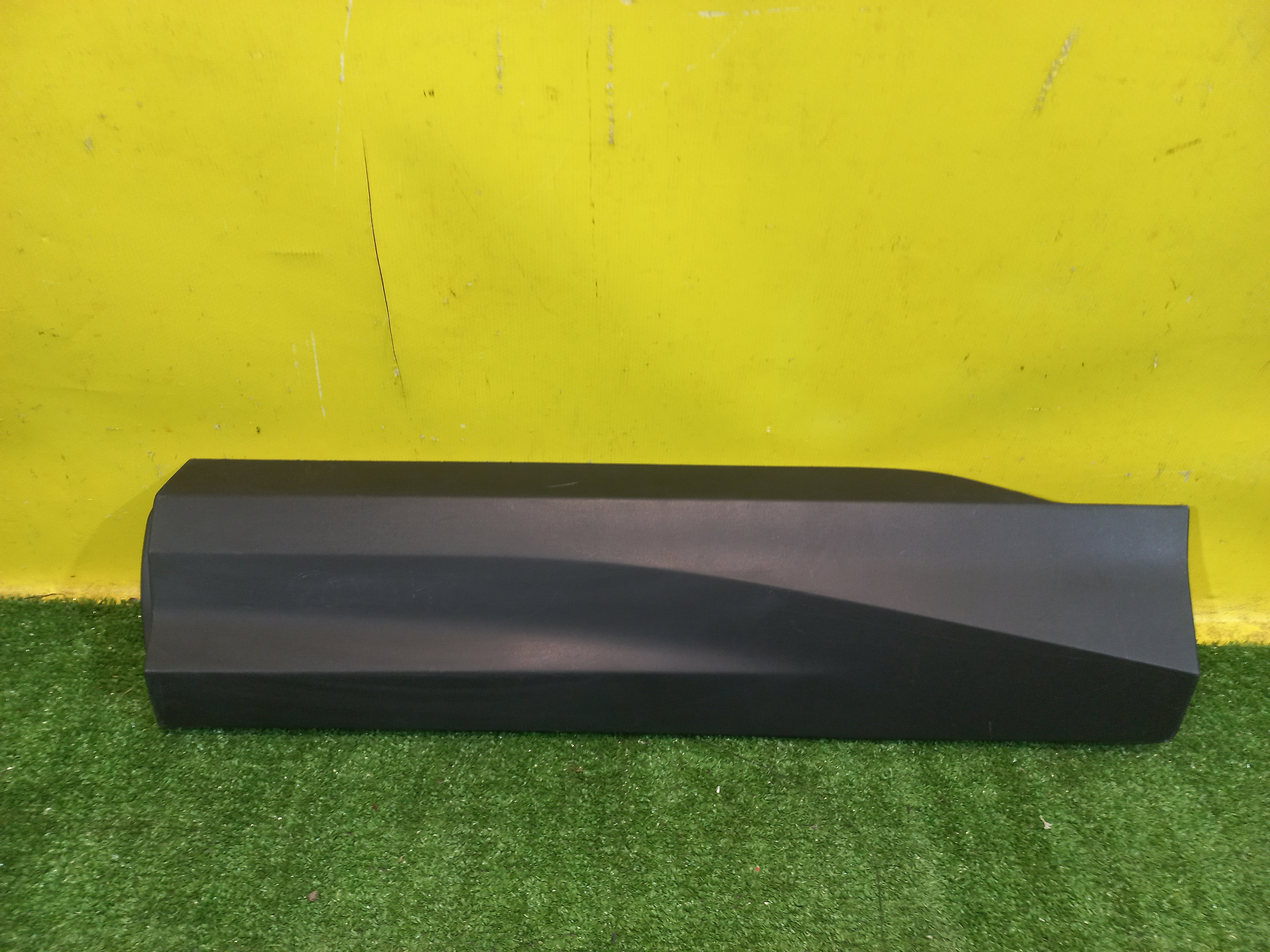 Geely  Coolray SX11 2023 для Накладка двери задней левой