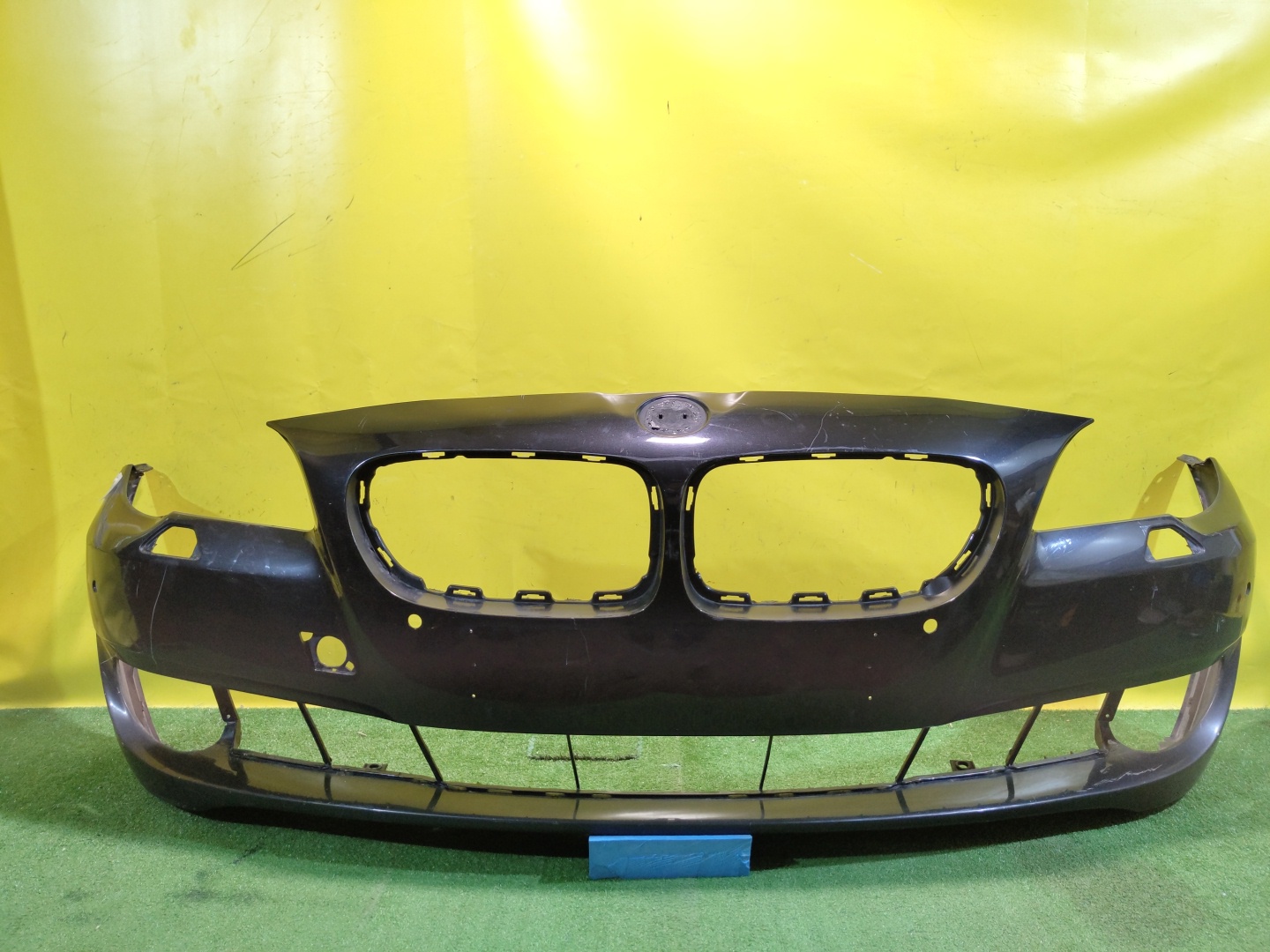 BMW 5 F10/F11 2009 для Бампер передний
