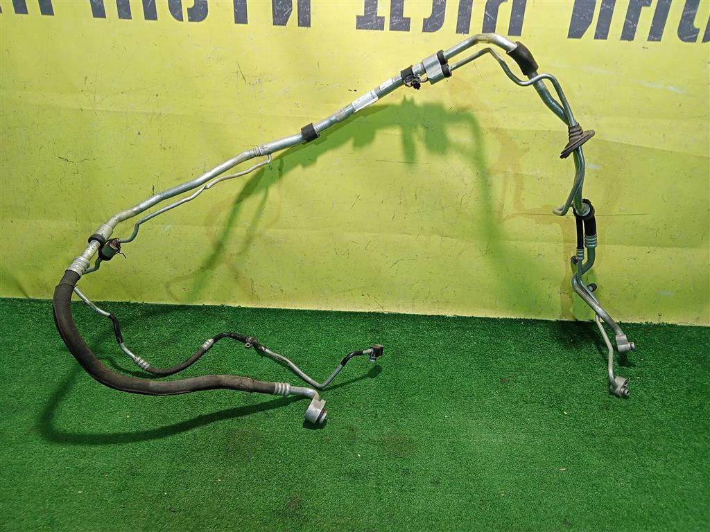 Audi A8 4H (D4) 2009  для Трубка кондиционера