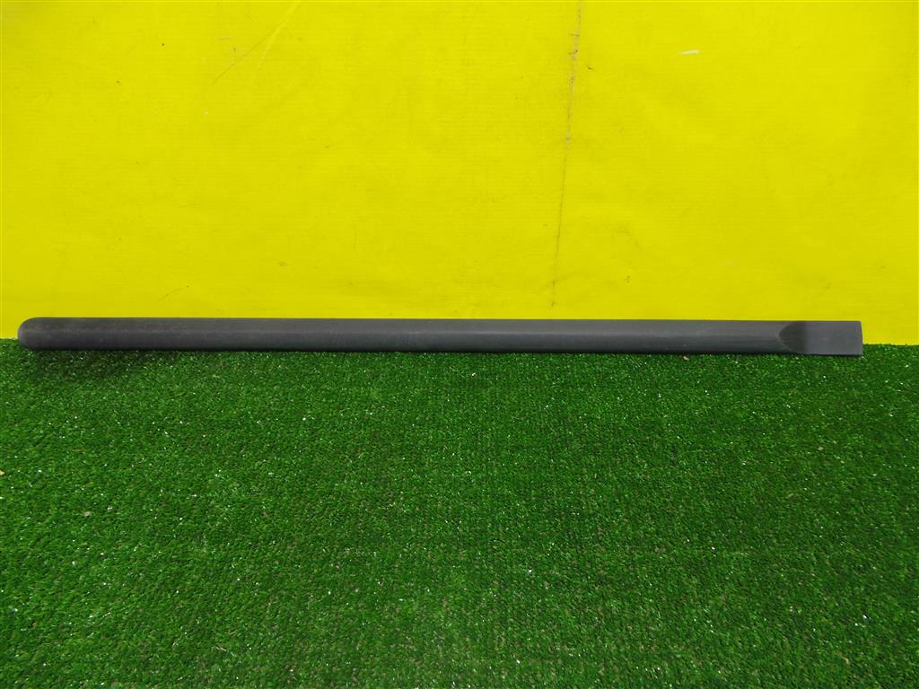 Renault Logan 2005  для Накладка двери задней правой