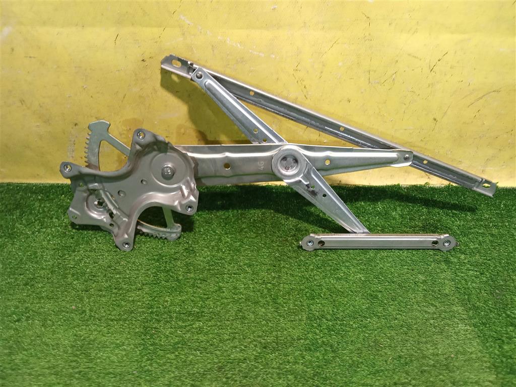 Lexus NX 2014 для Стеклоподъемник электр. задний левый