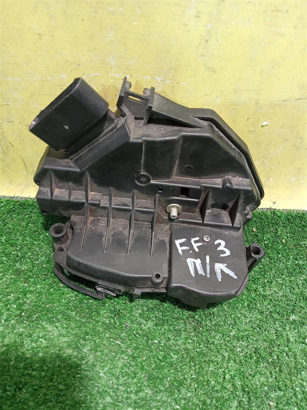 Ford Kuga 2 CBS 2011 для Замок двери передней левой