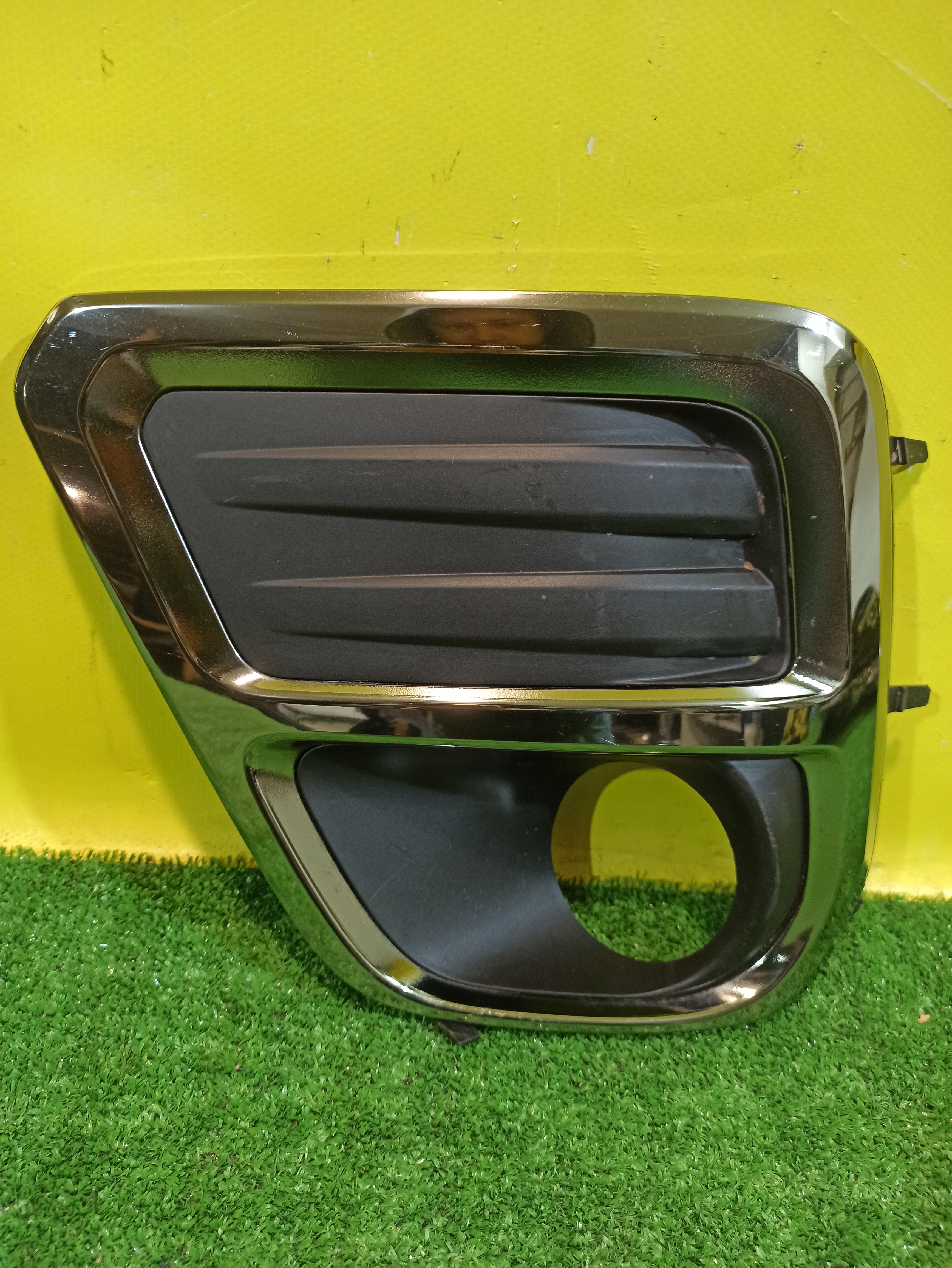 Subaru Forester (S14) 2018 для Накладка противотуманной фары