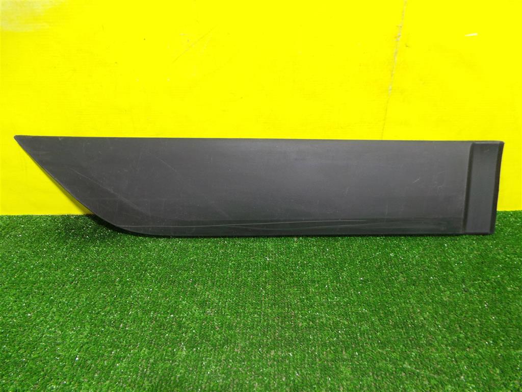 Hyundai ix35 (LM) 2009 для Накладка двери задней правой