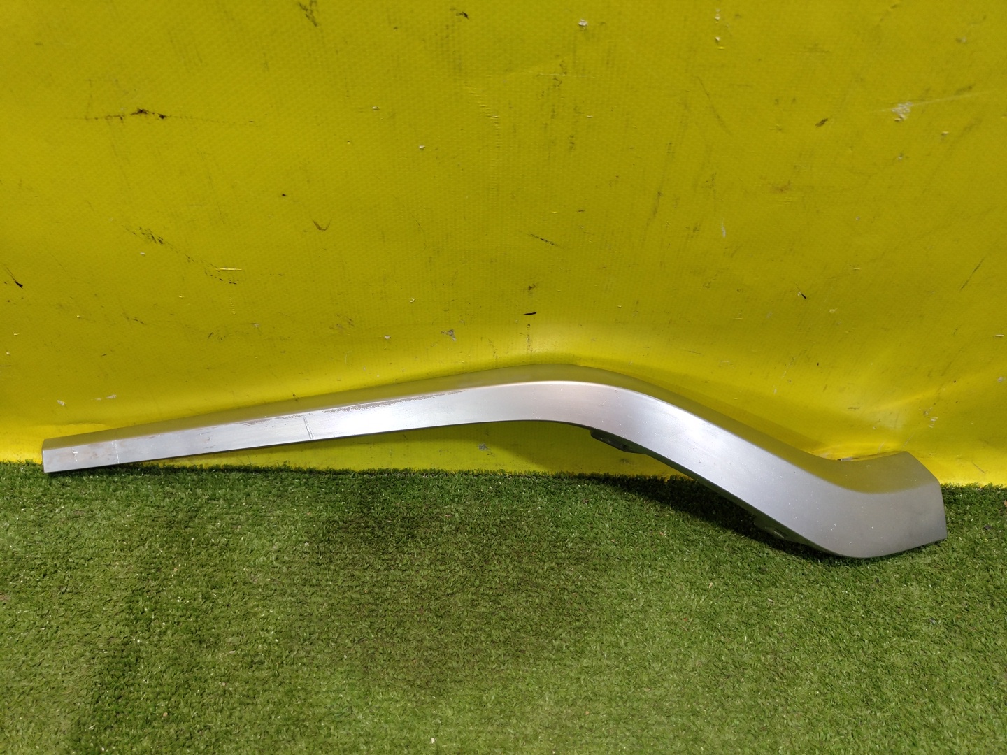 Hyundai Santa Fe (TM) 2020 для Молдинг переднего бампера