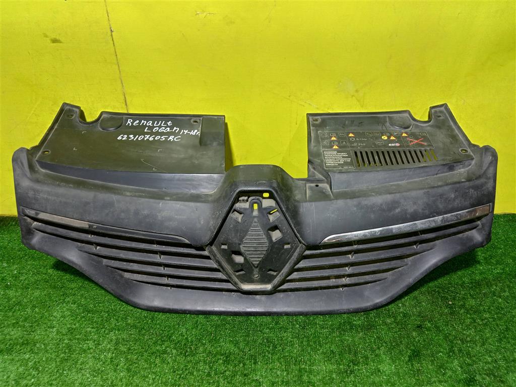 Renault Logan II 2014 для Решетка радиатора