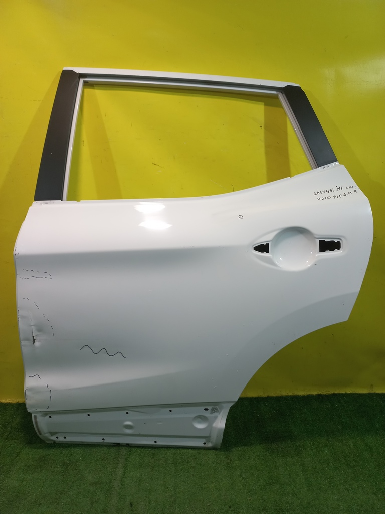 Nissan Qashqai (J11) 2014 для Дверь задняя левая