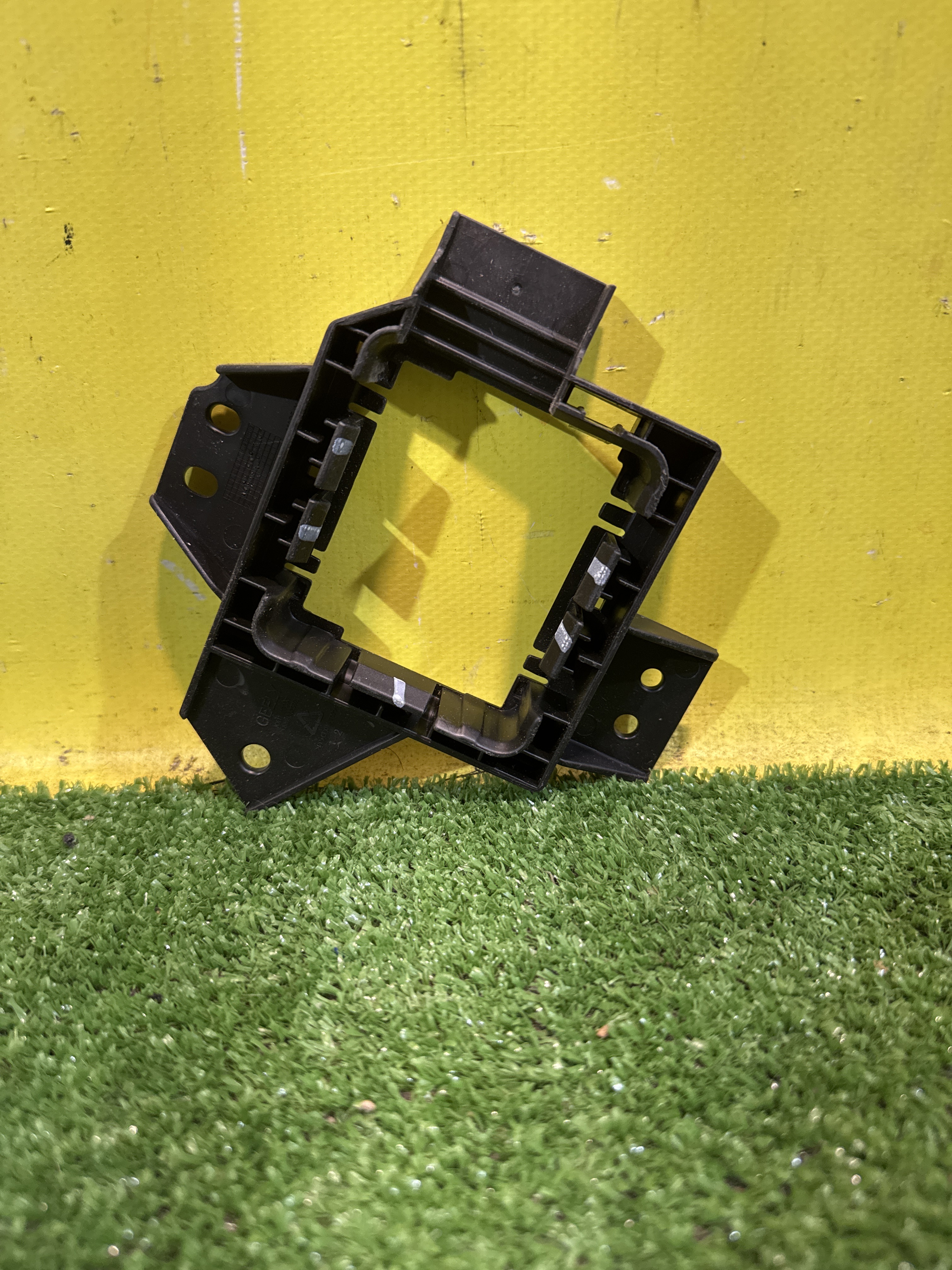 Geely  Monjaro (KX-11) 2022 для Кронштейн радиатора