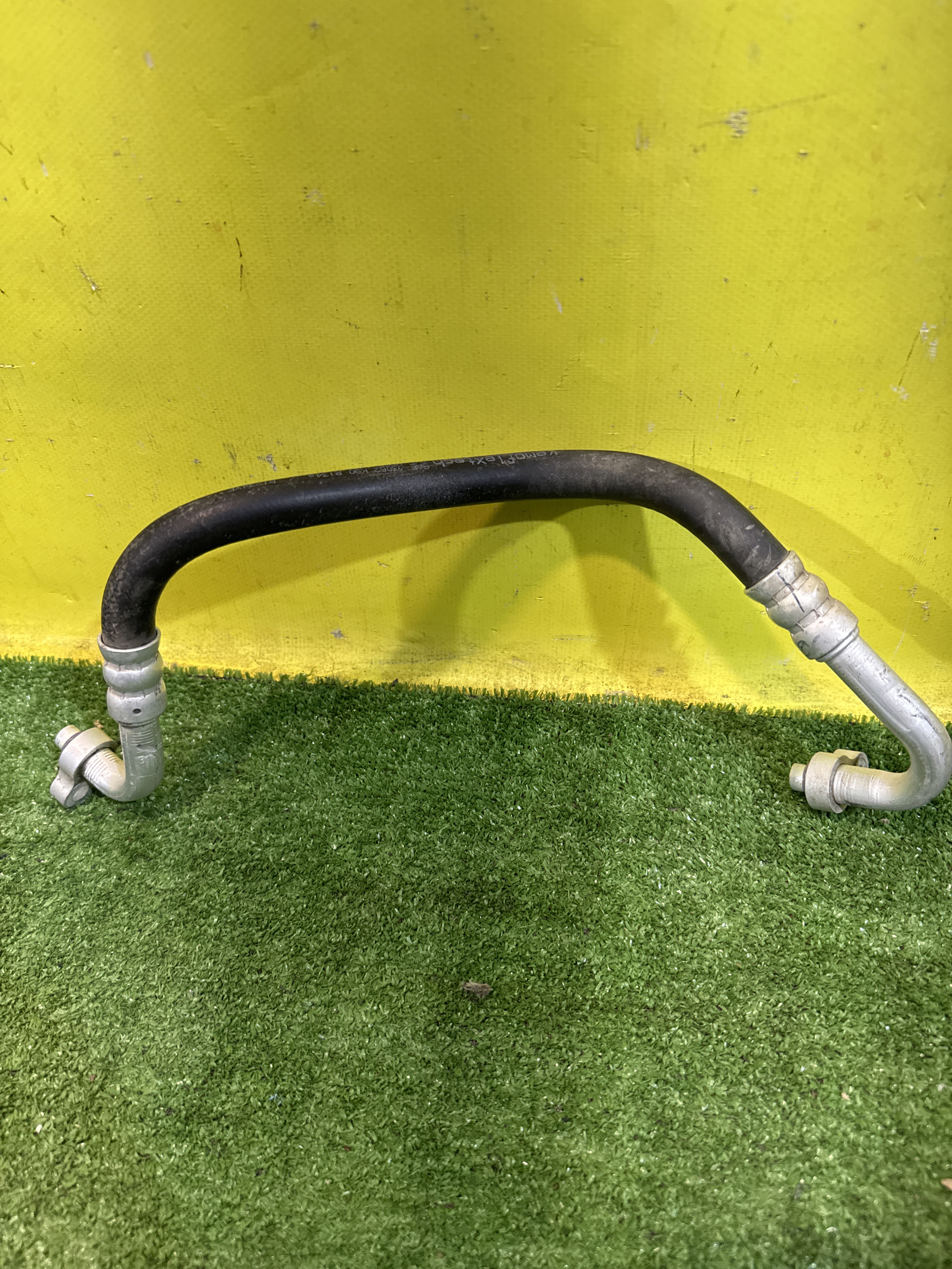 Lada Granta FL 2018- для Трубка кондиционера