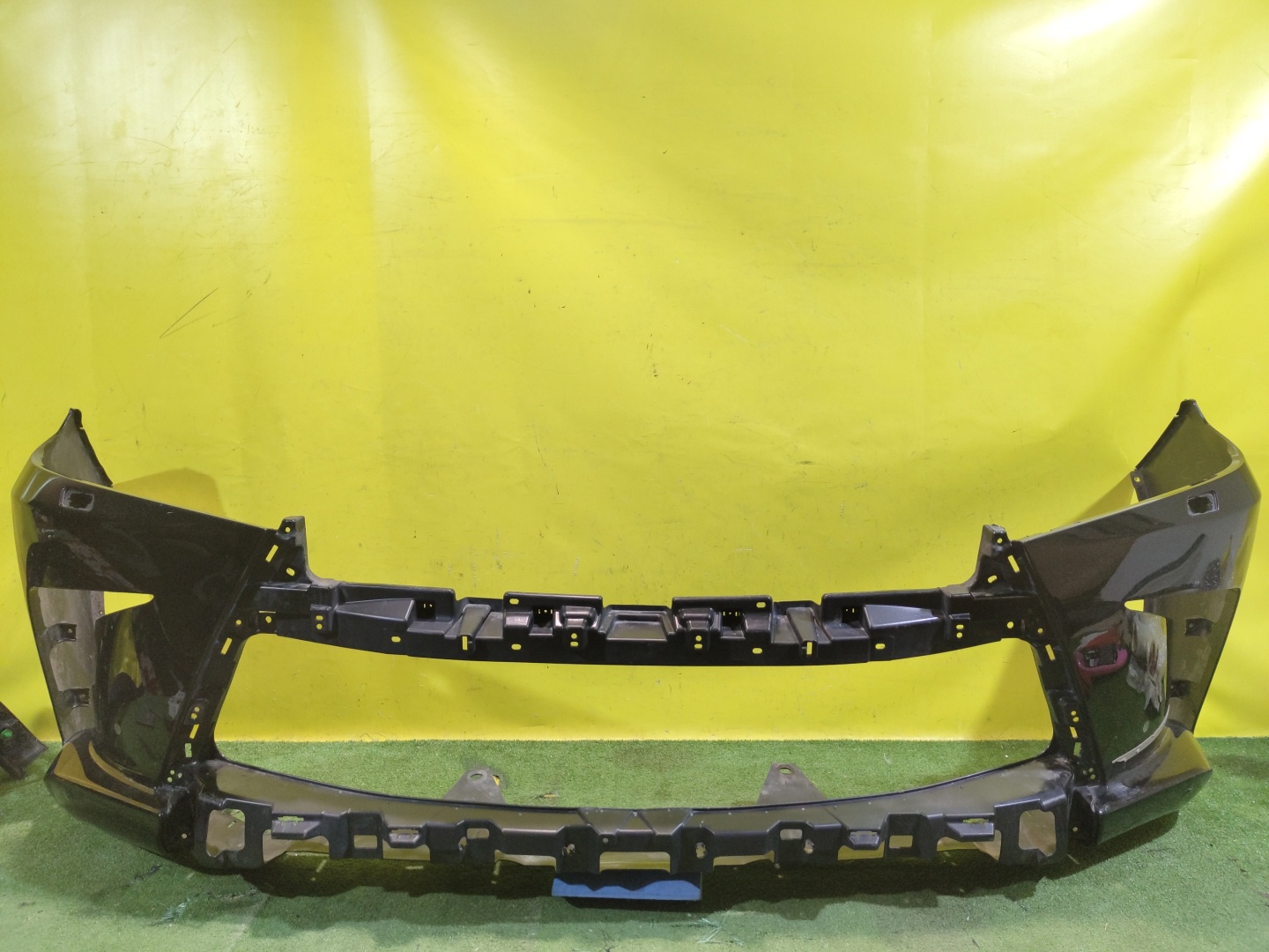 Lexus LX570 2015 для Бампер передний