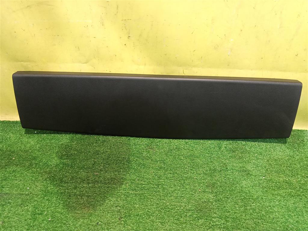 Mazda CX-5 KF 2017 для Обшивка двери багажника