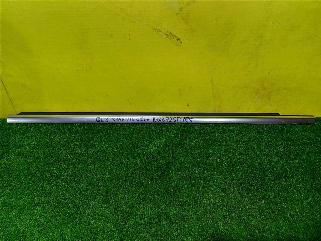 MERСEDES BENZ GL-Class (X166) 2012 для Накладка стекла переднего левого