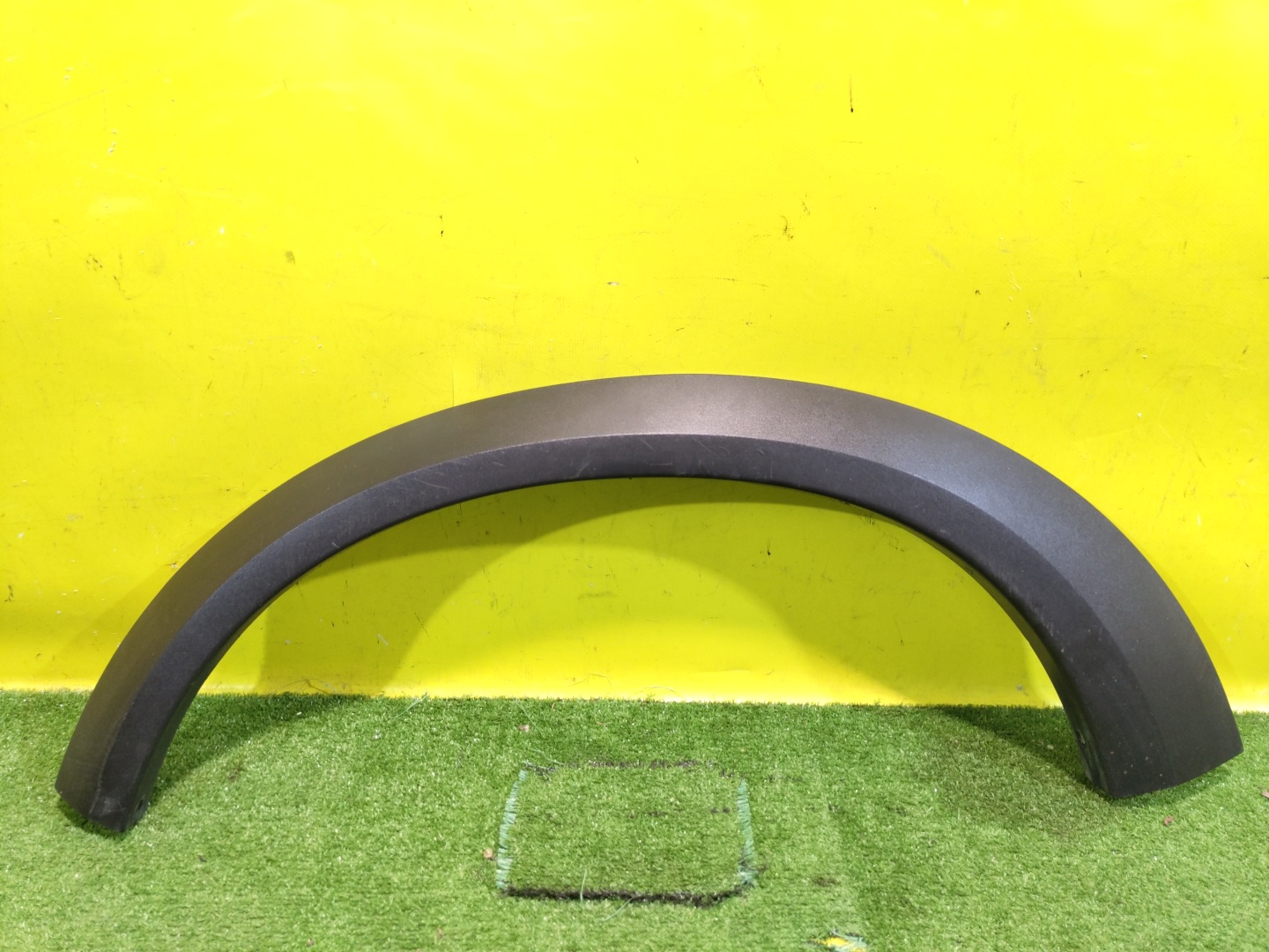 Volvo XC70 2007 для Арка переднего крыла левого