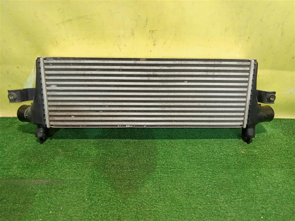 Toyota Hilux Pick Up 2015 для Интеркулер