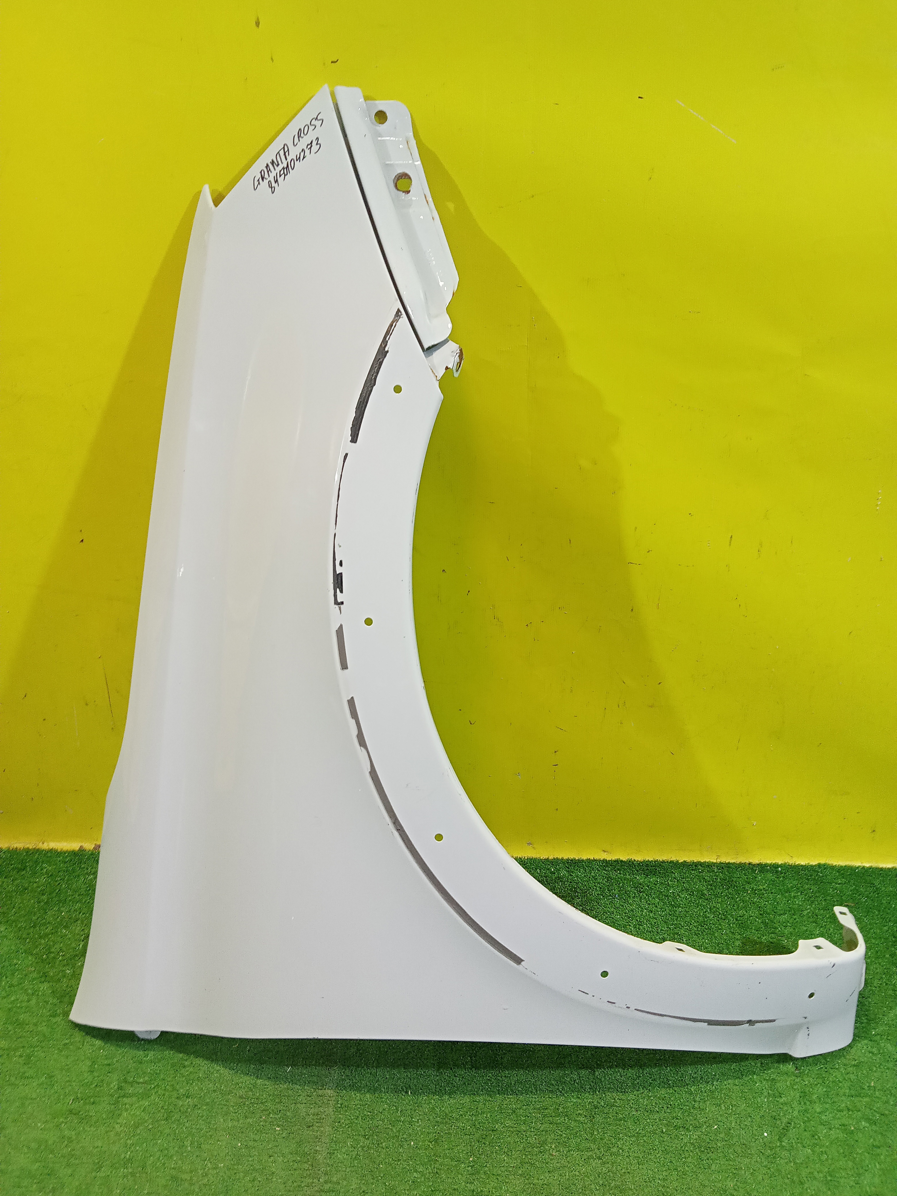 Lada Granta Cross 2018- для Крыло переднее правое