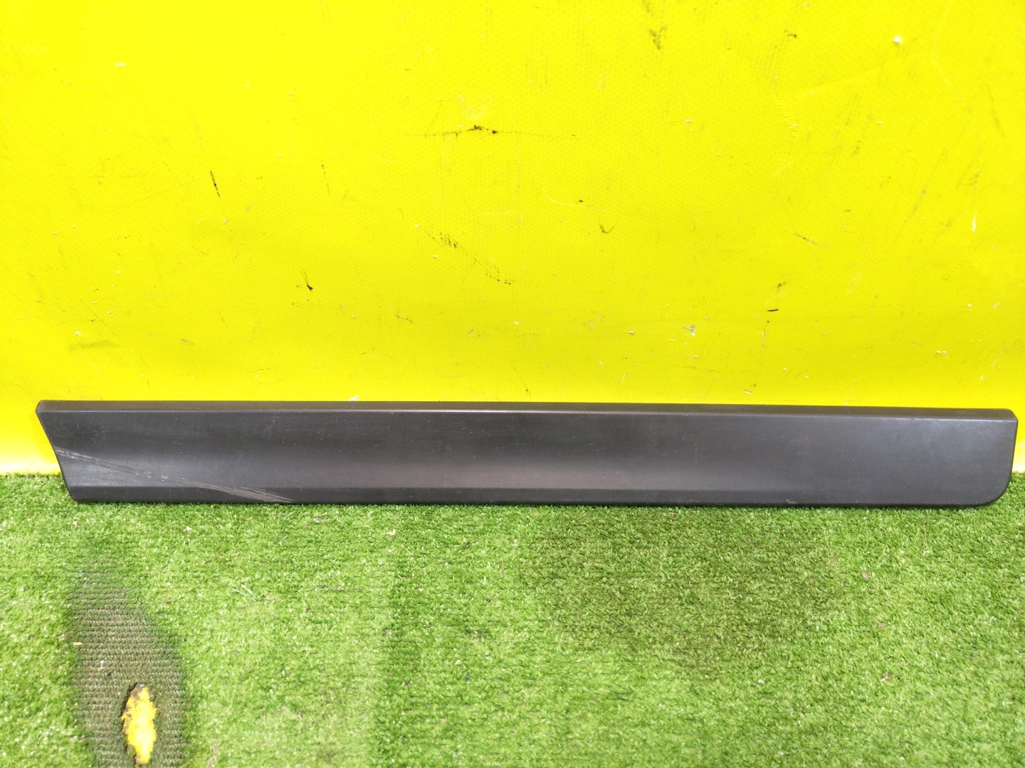 Nissan X-Trail (T32) 2014 для Накладка двери задней левой