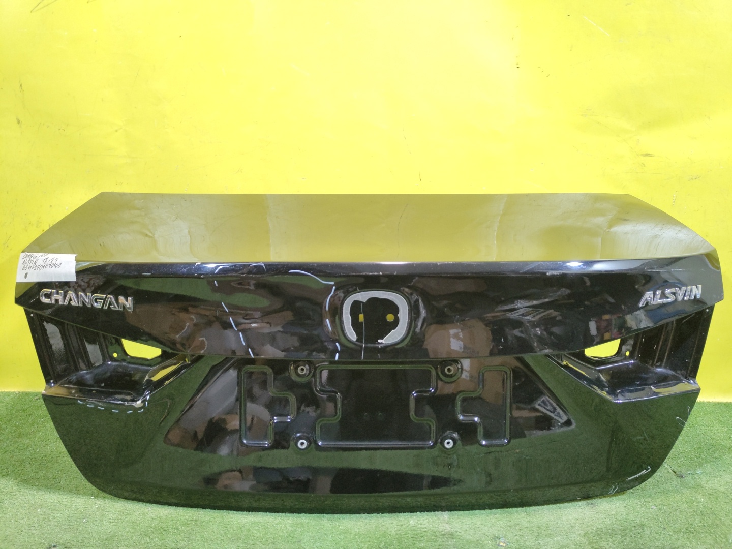 Changan Alsvin 2018 для Крышка багажника