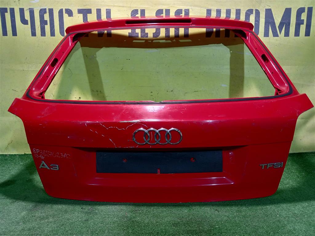Audi A3 (8P) 2008 для Дверь багажника