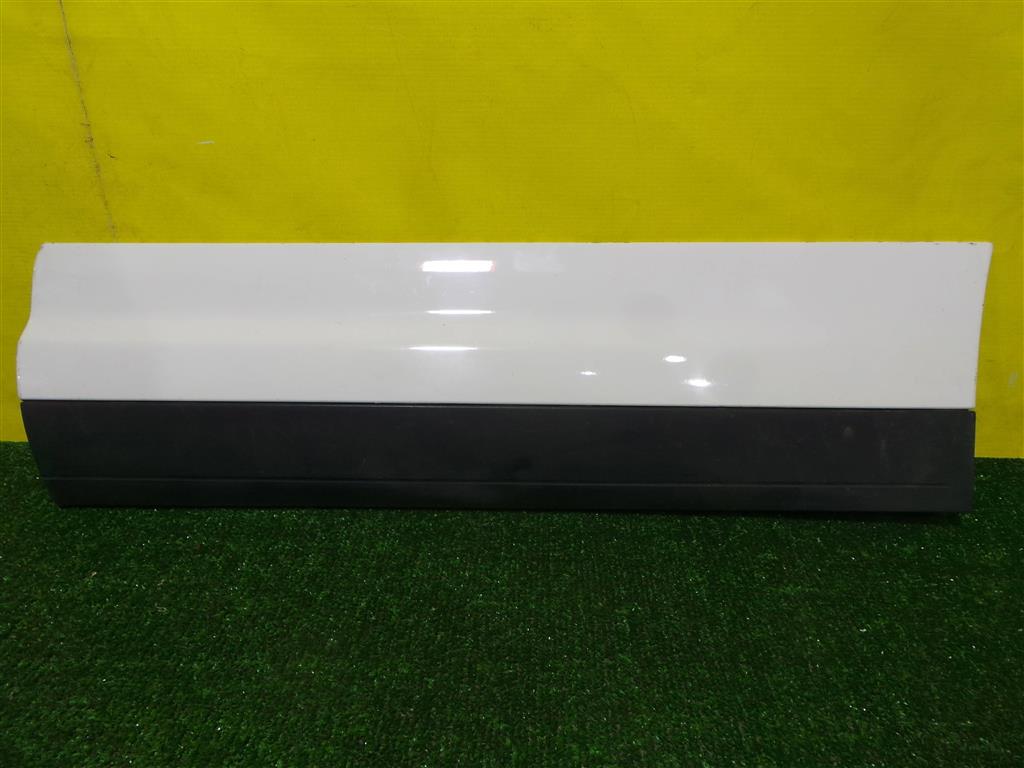 Porsche  Cayenne 2 958 2010 для Накладка двери задней левой