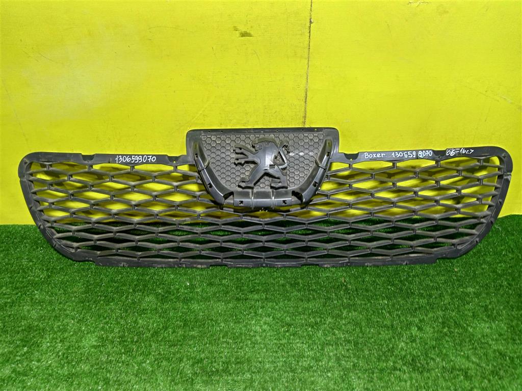 Peugeot Boxer 2006 для Решетка радиатора