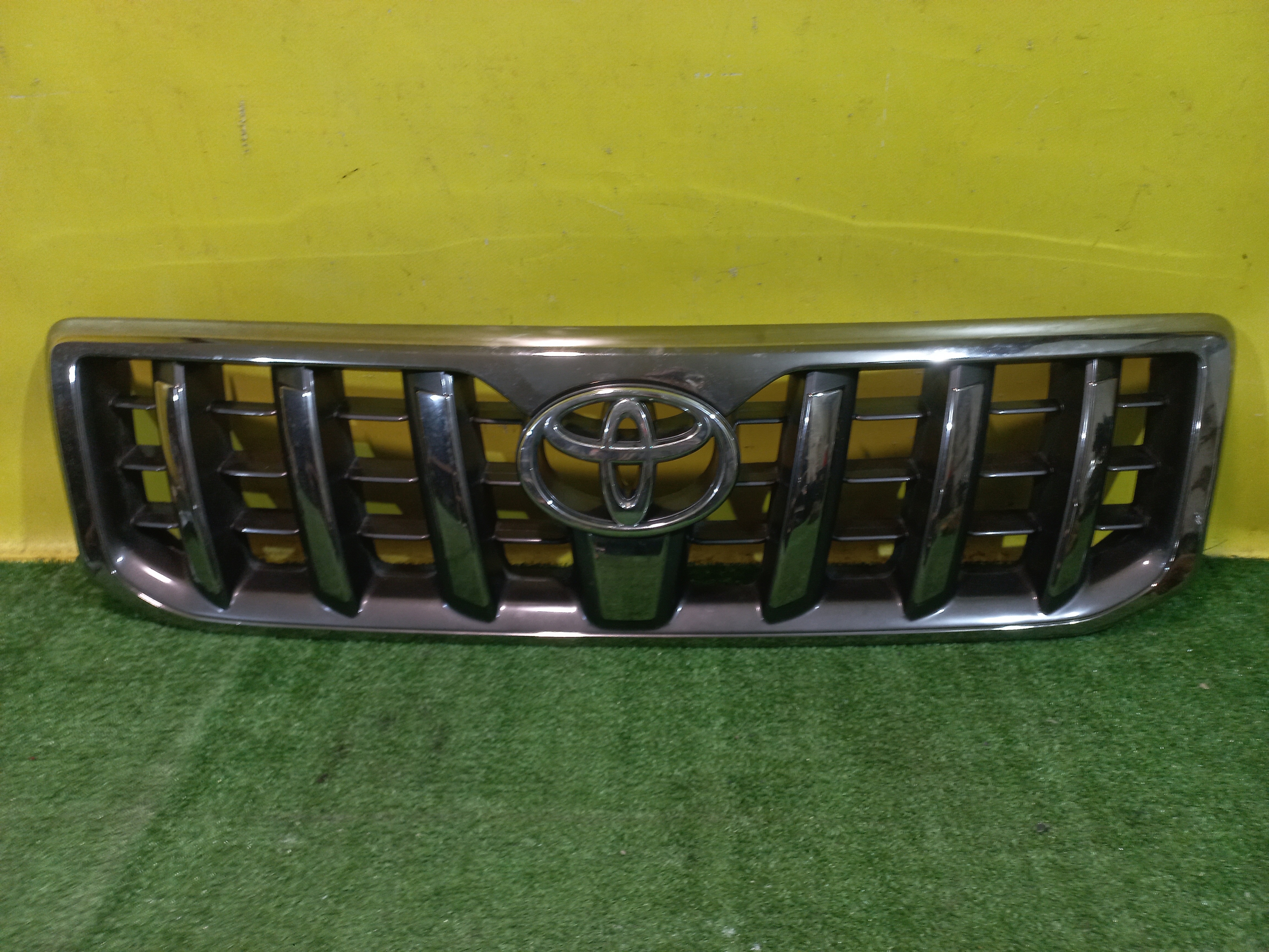 Toyota Land Cruiser Prado 120 2002 для Решетка радиатора
