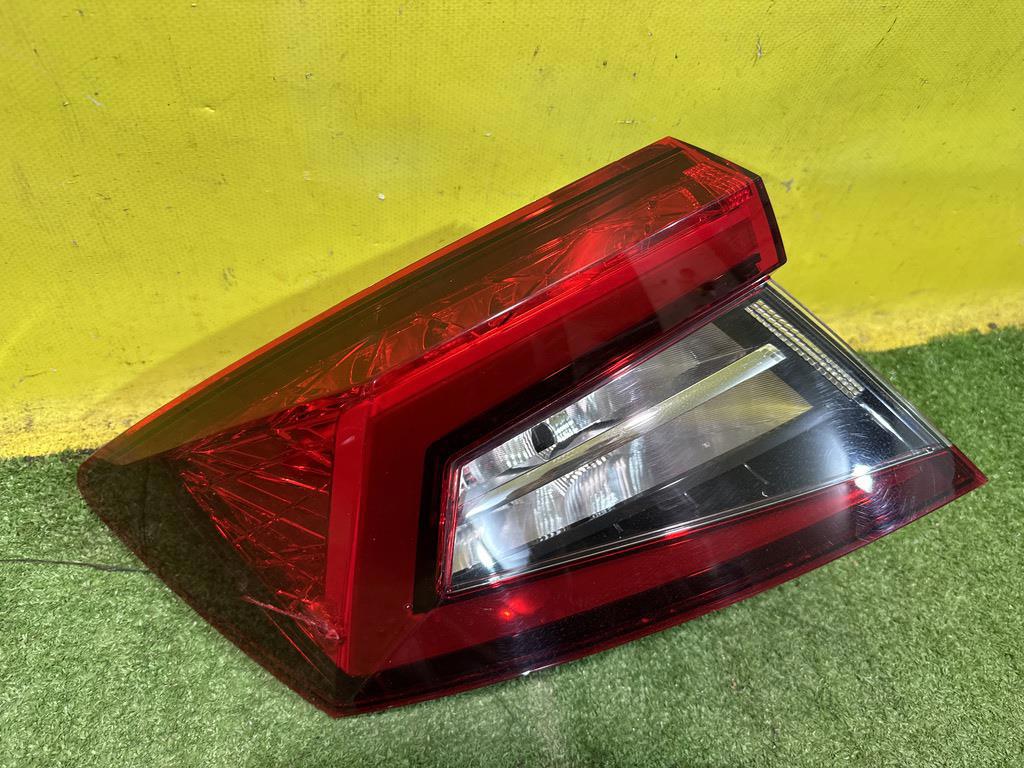 Skoda  Karoq  2017 для Фонарь задний наружный левый