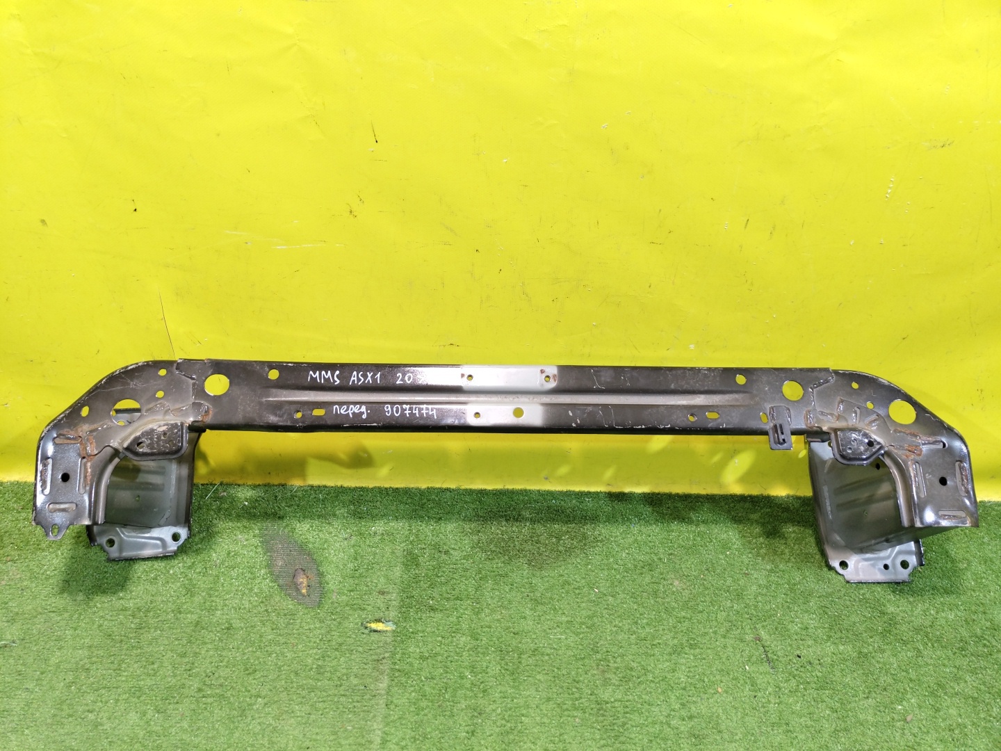 Mitsubishi ASX 2019 для Усилитель переднего бампера