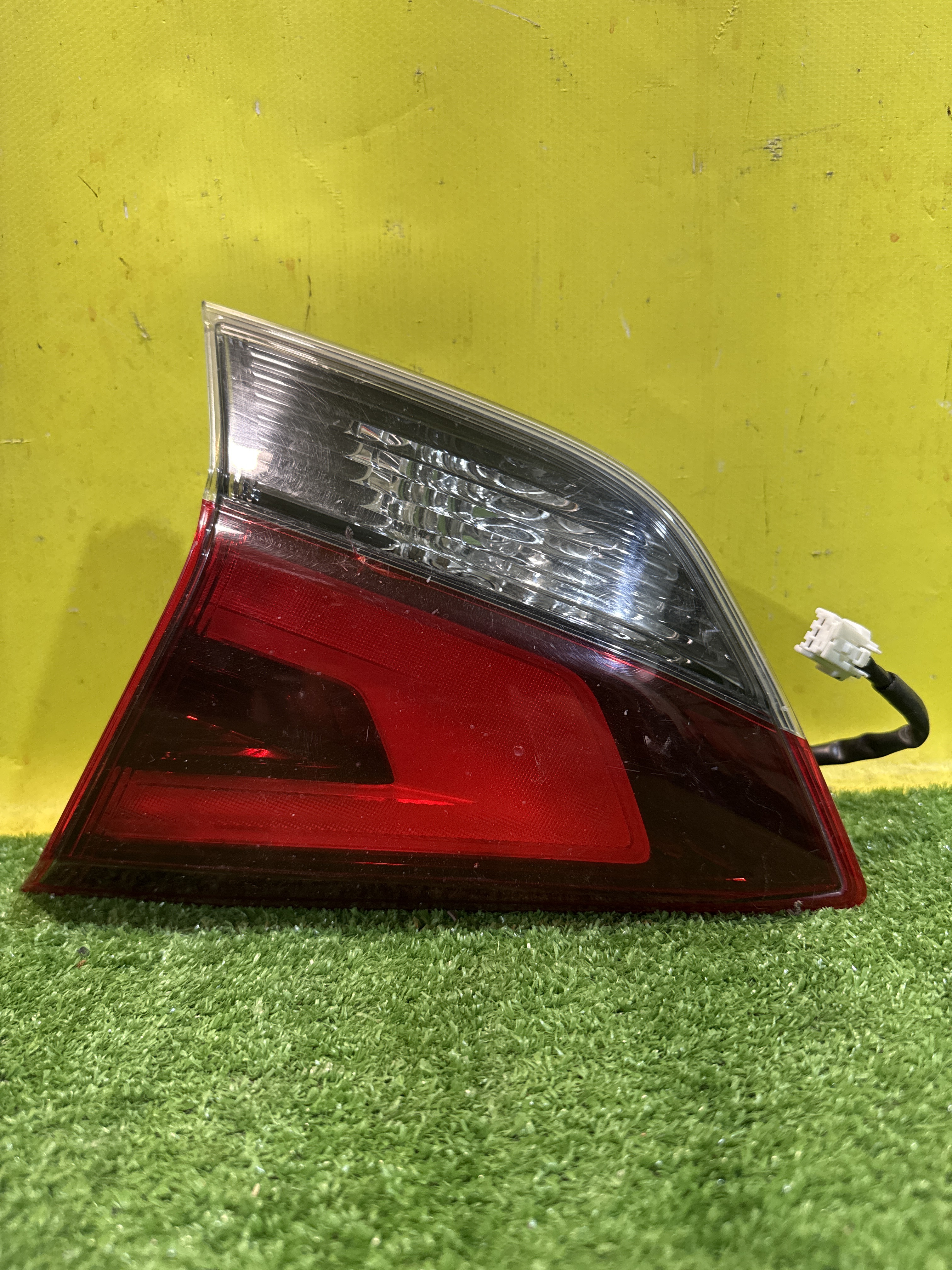 Nissan X-Trail (T32) 2018 для Фонарь задний внутренний правый