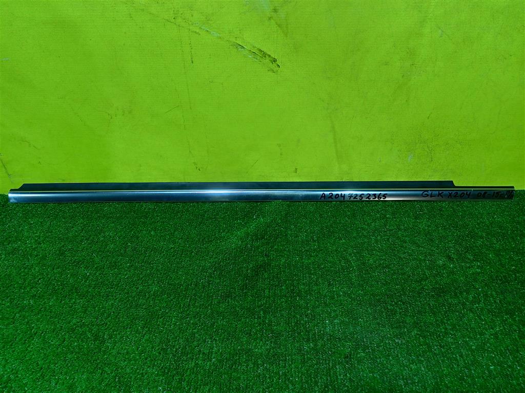 MERСEDES BENZ GLK-Class (X204) 2008 для Накладка стекла переднего левого