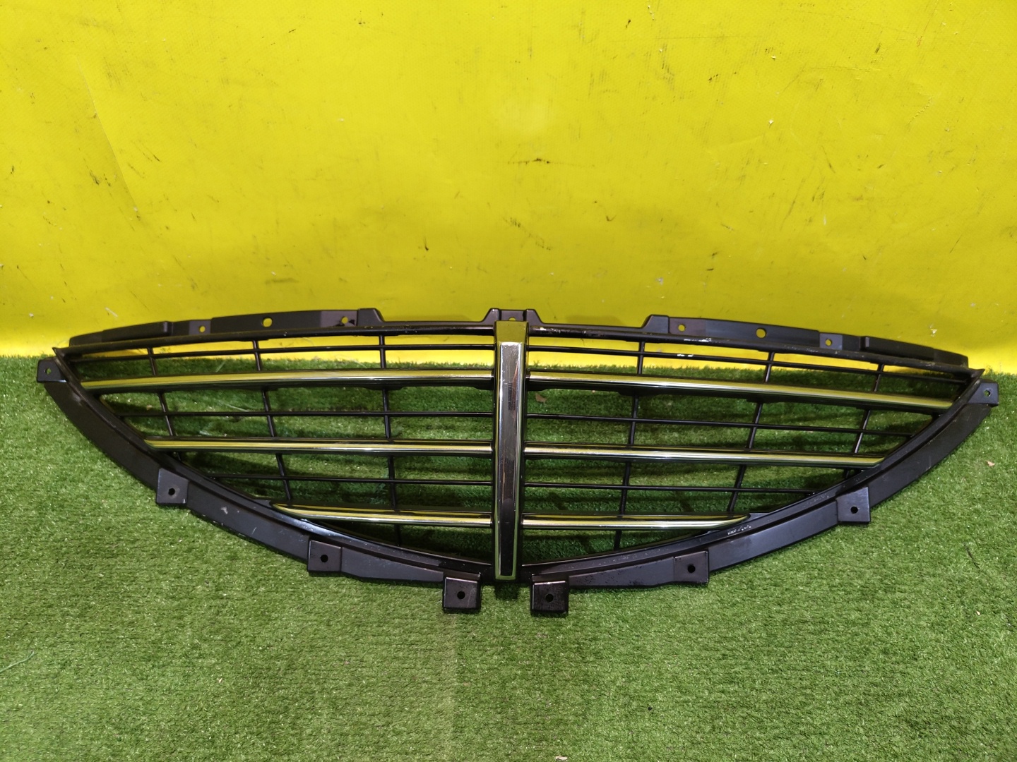 Ssang Yong Actyon 2005 для Решетка радиатора