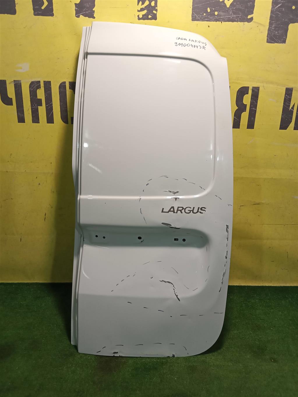 Lada Largus 2012- для Дверь багажника правая